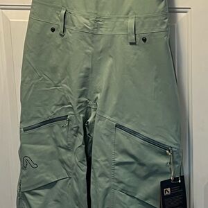 Women’s Flylow foxy snow pants- Sage Green